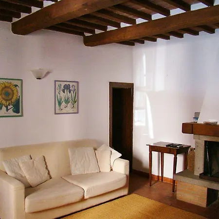 Borgo Tepolini Country House Bed & Breakfast Castel del Piano (Tuscany)