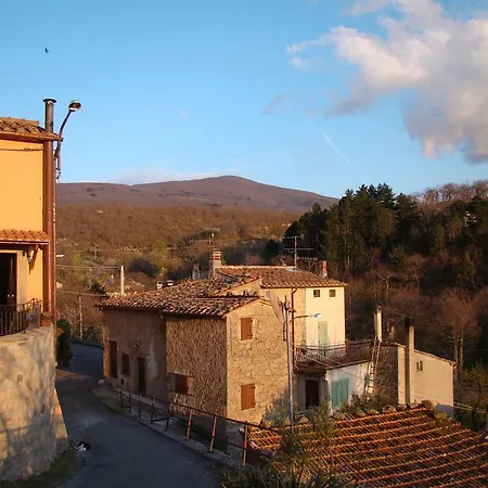 Borgo Tepolini Bed & Breakfast Castel del Piano (Tuscany)