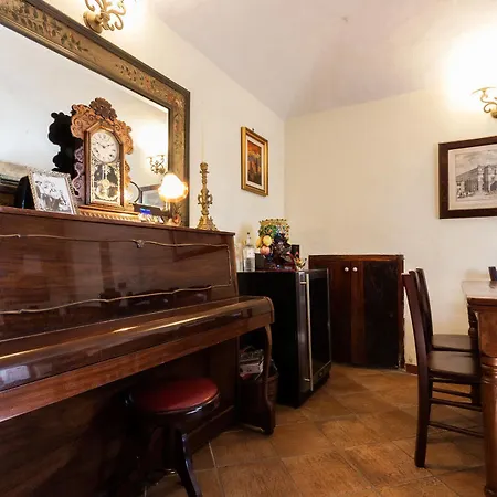 Borgo Tepolini Bed & Breakfast Castel del Piano (Tuscany)