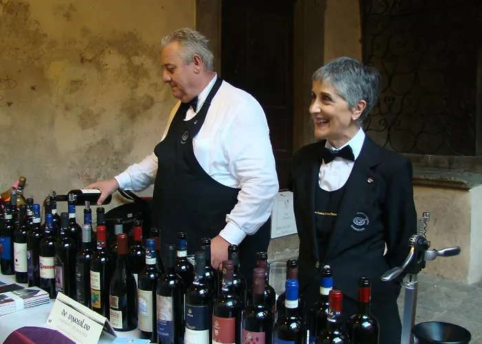 Borgo Tepolini Bed and breakfast