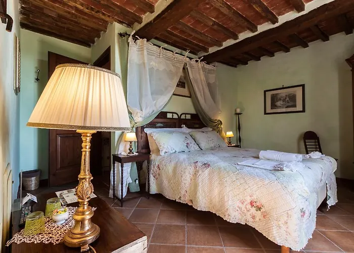 Borgo Tepolini Bed and breakfast 3*