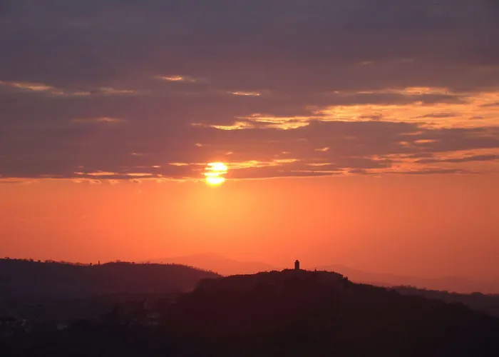 Borgo Tepolini Bed and breakfast