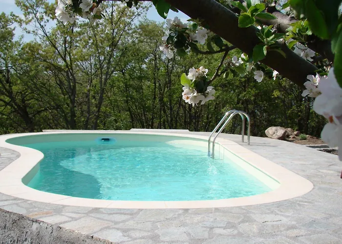 Bed and breakfast Borgo Tepolini 3*